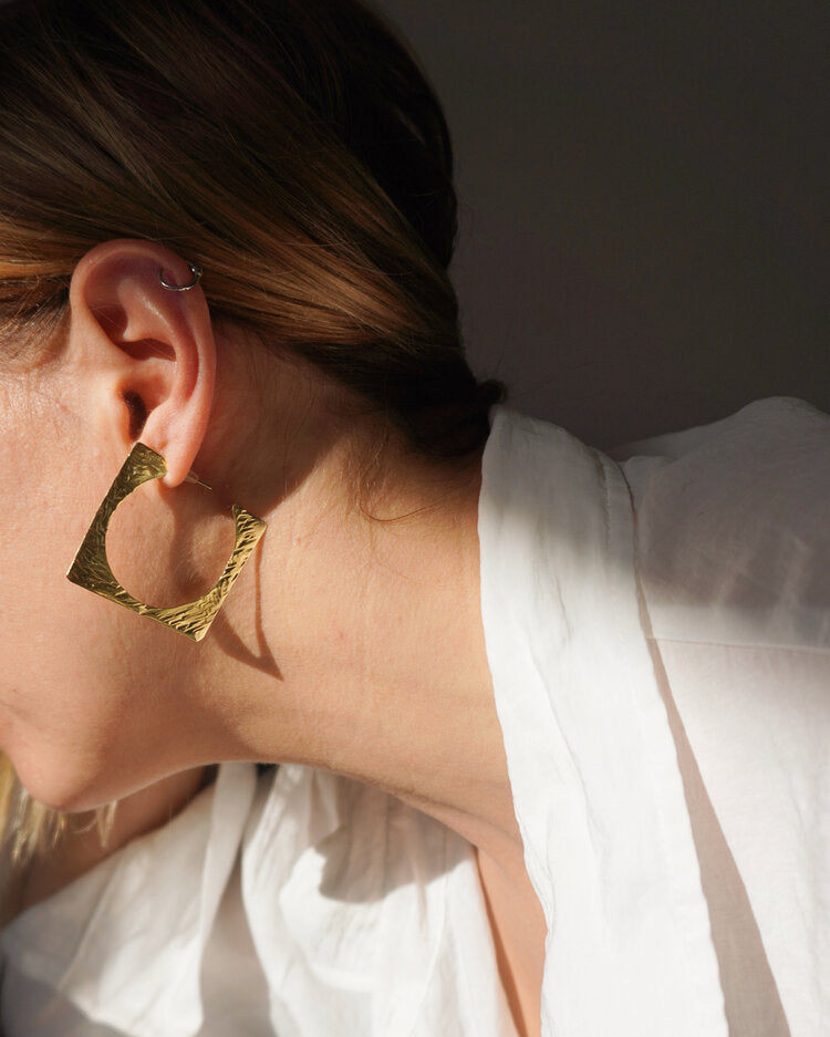 NO QUARTER EARRINGS