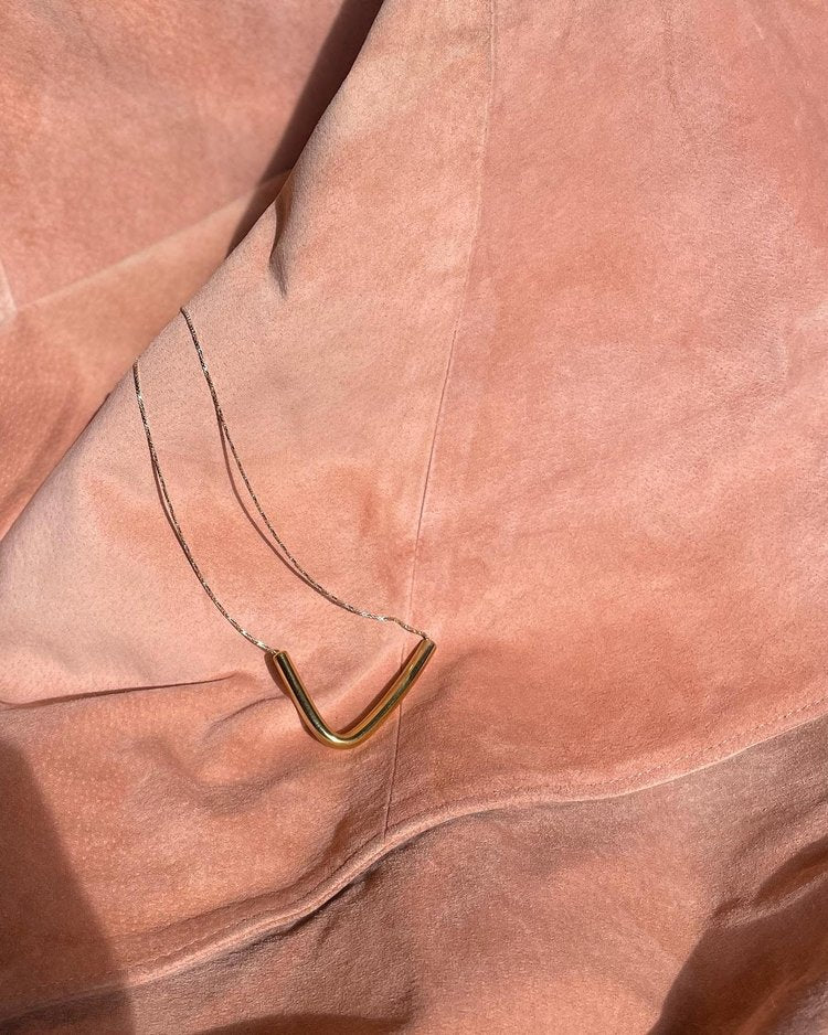 BASINGER NECKLACE