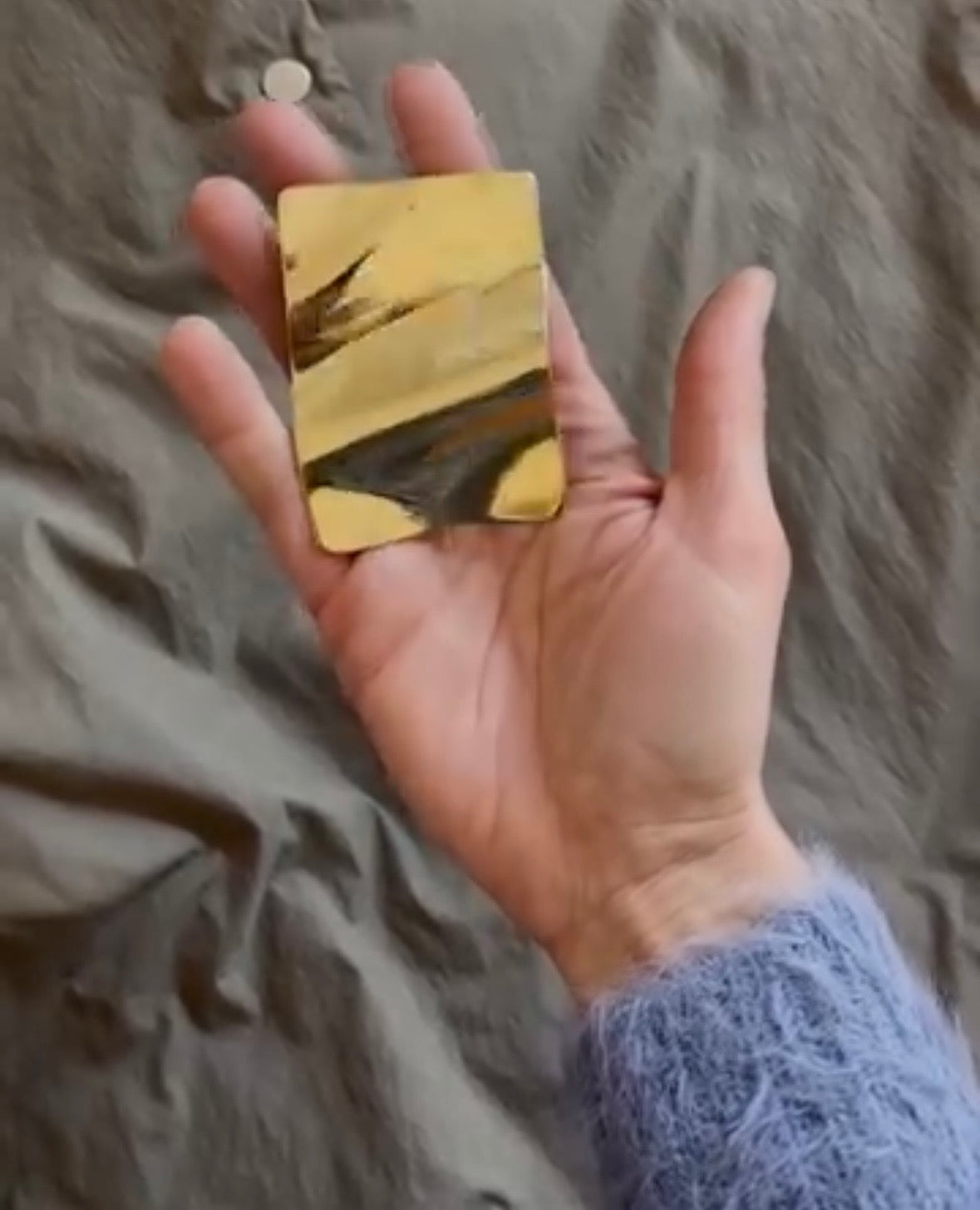 WAVEFORM BROOCH