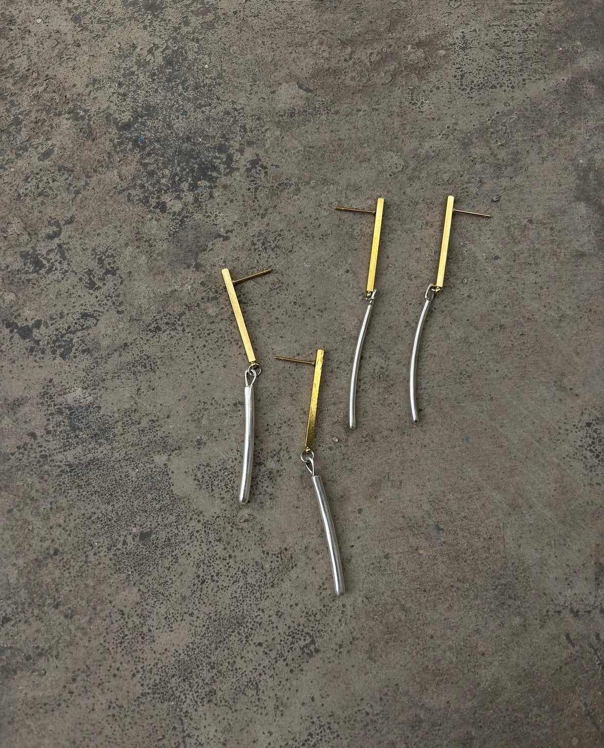 TWIN II EARRINGS
