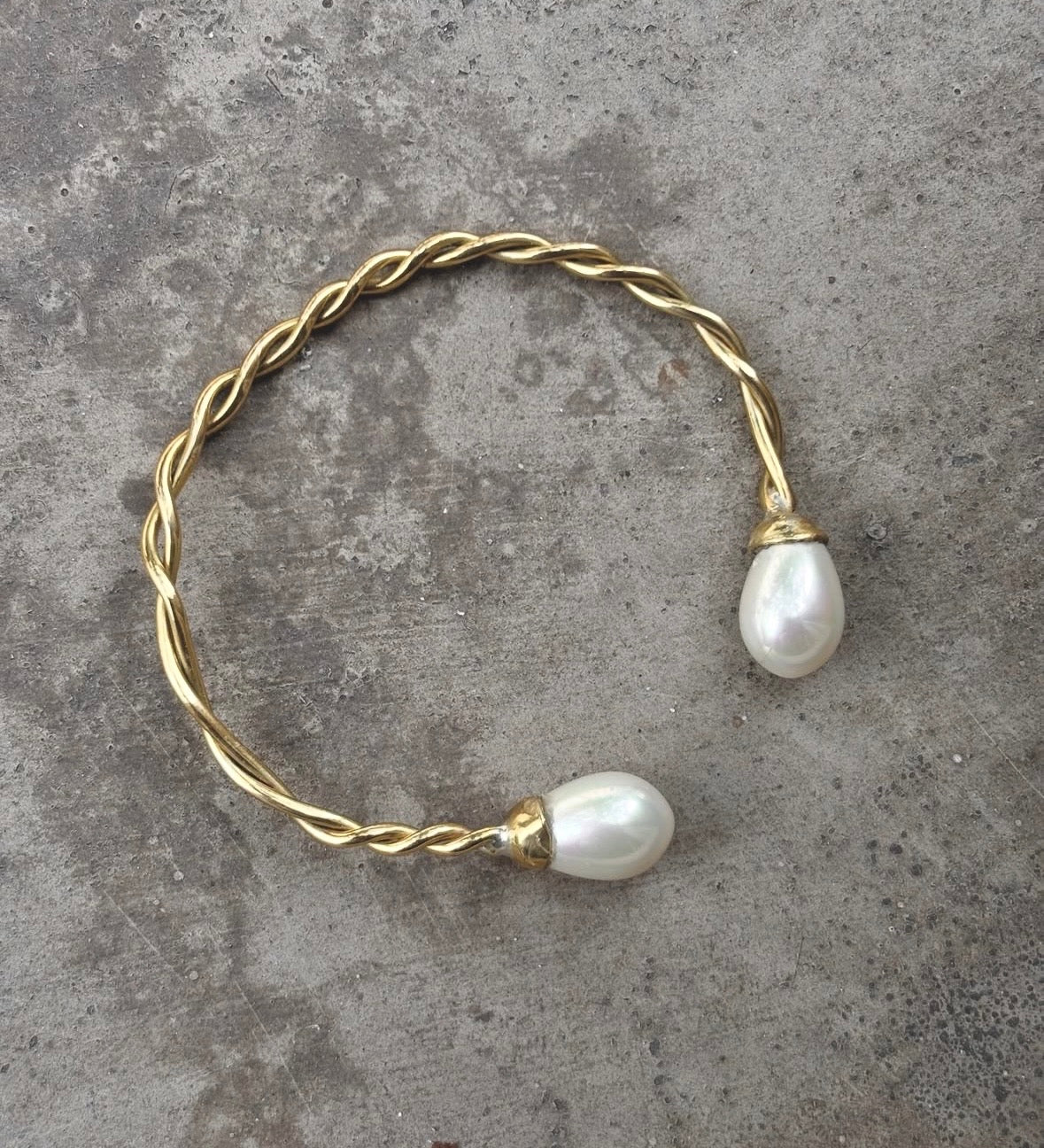 PLAIT BRACELET