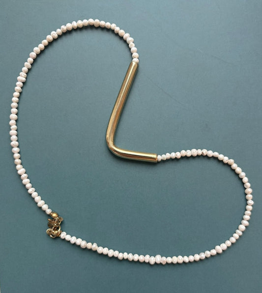 MALLORCA CURVE NECKLACE