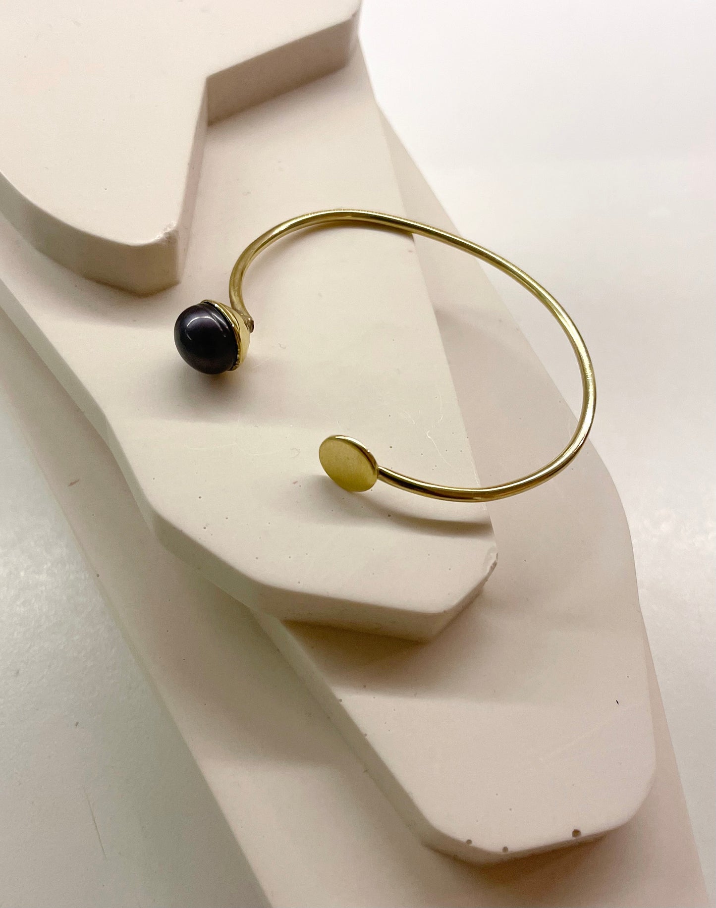 PEARL CODE BRACELET
